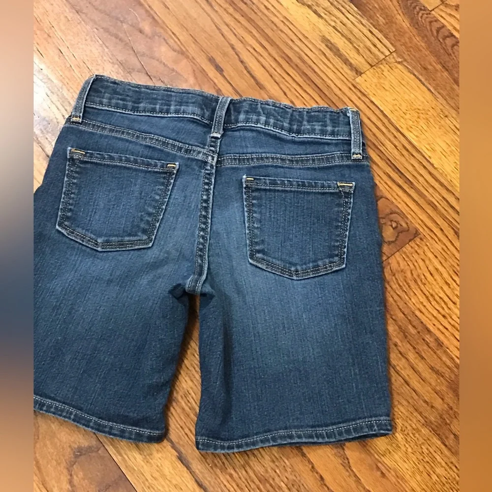 Old Navy Denim Blue Jean Shorts School Uniform Bottoms Size Small 6 / 7 Regular